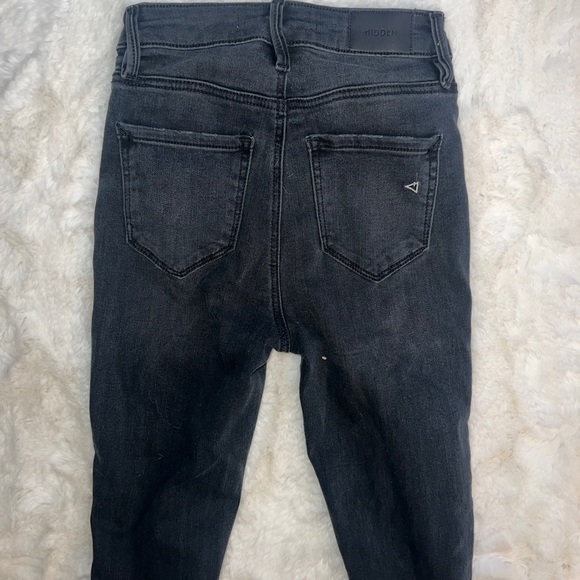 NWOT HIDDEN BLACK FRAYED HEM JEANS - Picture 4 of 5